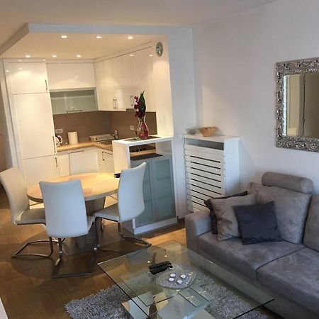 Apartment Gorki Белград Екстериор снимка